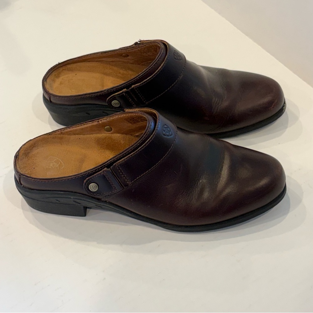 Ariat Women’s Brown Leather Mules Size 9.5